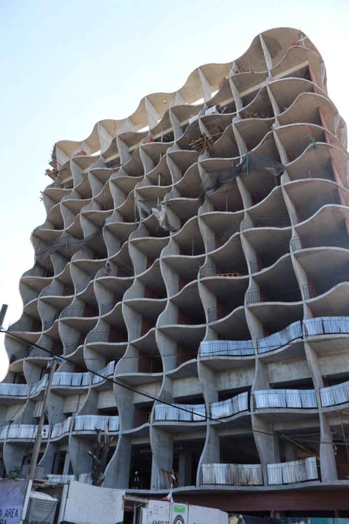 Luna Park tower by DONIS, Monterrey